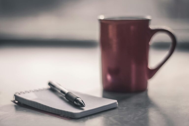 Beginner Guide to Journaling Every Day: Tips and Benefits